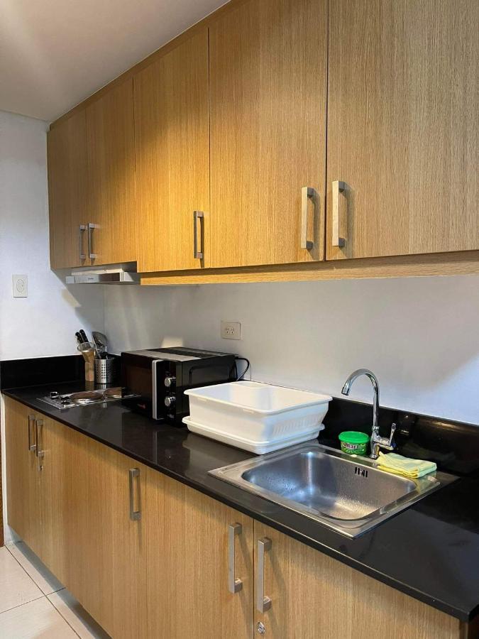 Shell Residences Moa Pasay City By Darpm Manille Extérieur photo